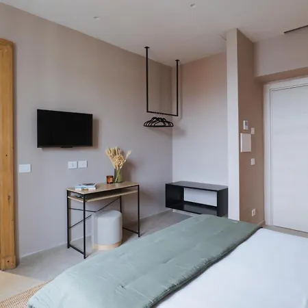 Camillo ゲストハウス 3*